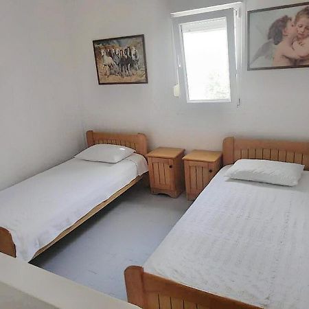 Nicole'S Residence Полихроно Екстериор снимка