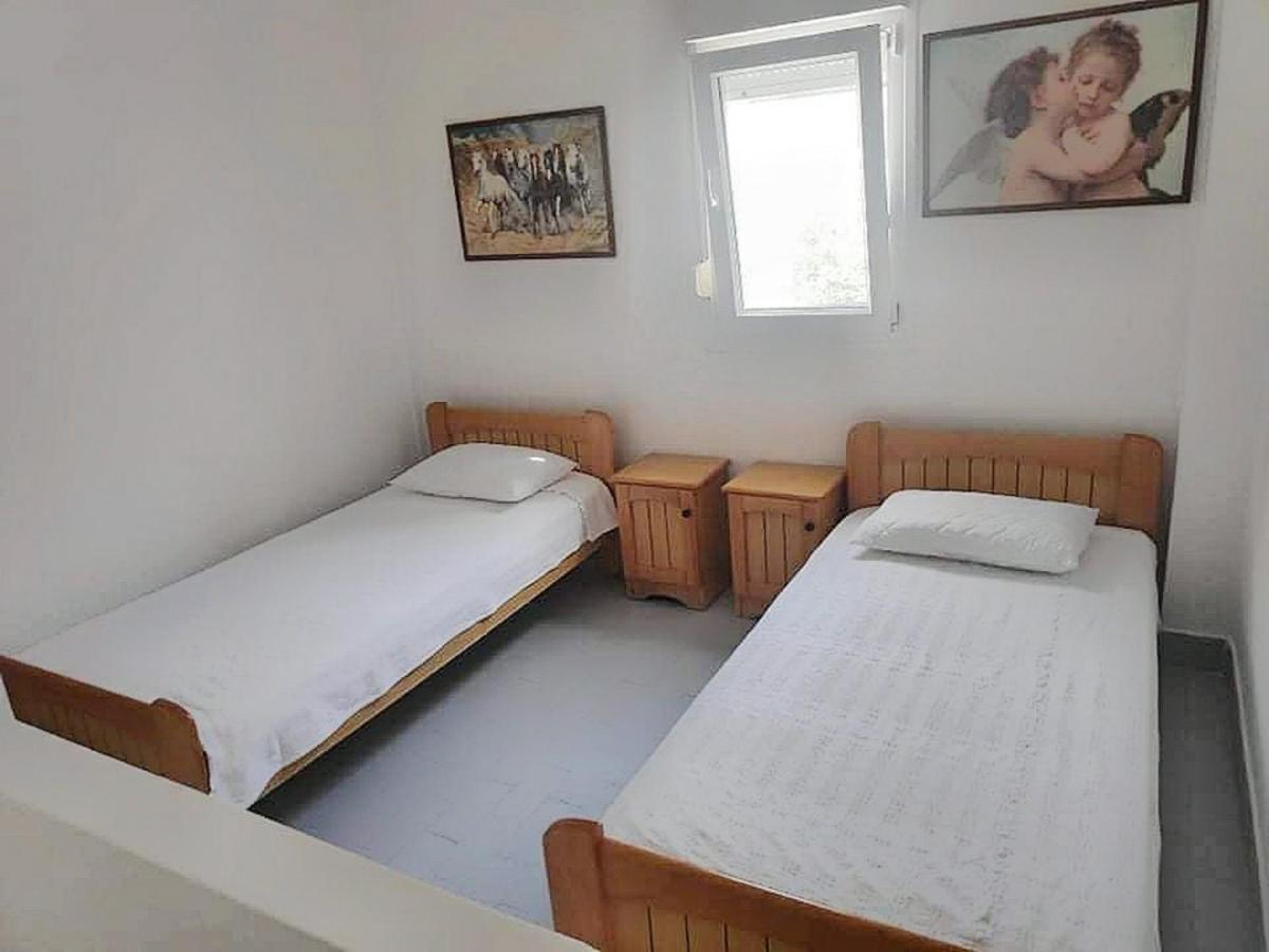 Nicole'S Residence Полихроно Екстериор снимка