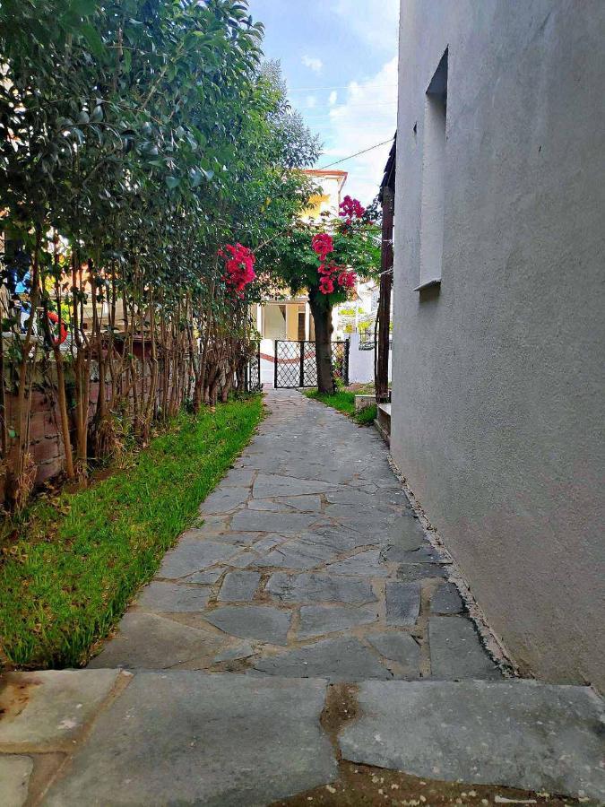 Nicole'S Residence Полихроно Екстериор снимка